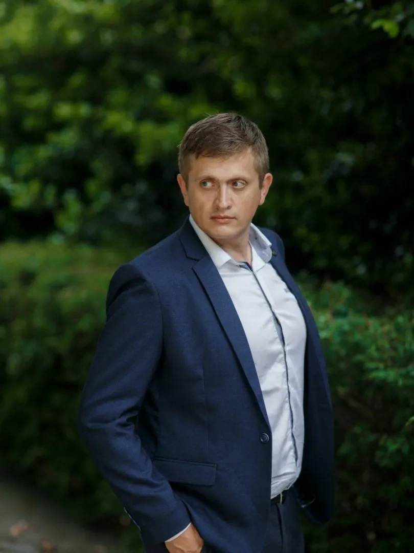 Гнездов Александр